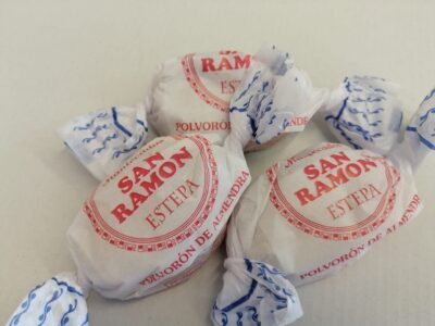 Polvorón de almendra